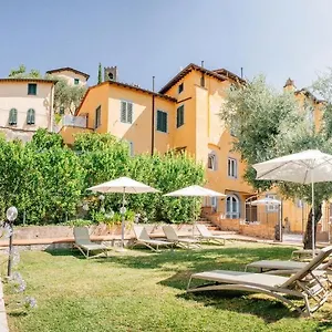 holiday-home-il-borgo-degli-agrumi.it-tuscanyhotel.com/