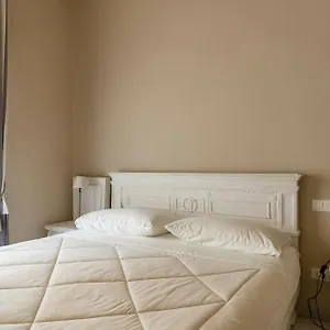 beauty-case-intimate-quiet-and-central-apartment.emilia-romagnahotels.net/