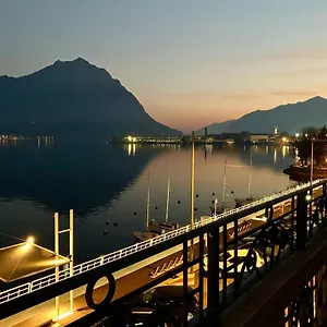  Apartment Stylish Lakefront House Italien