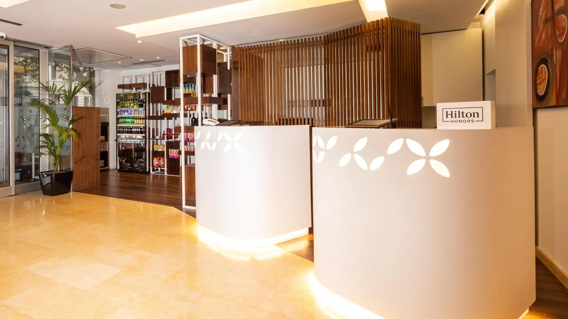 Hilton Garden Inn Rome Claridge Hotel
