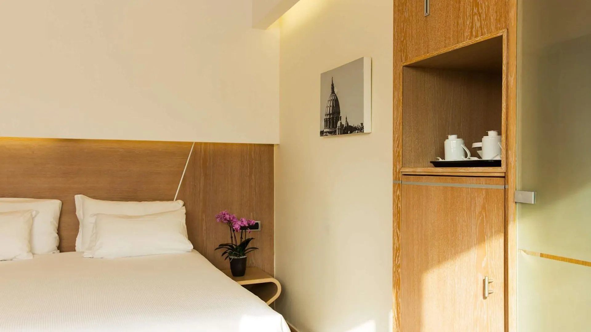Hilton Garden Inn Rome Claridge 4*,