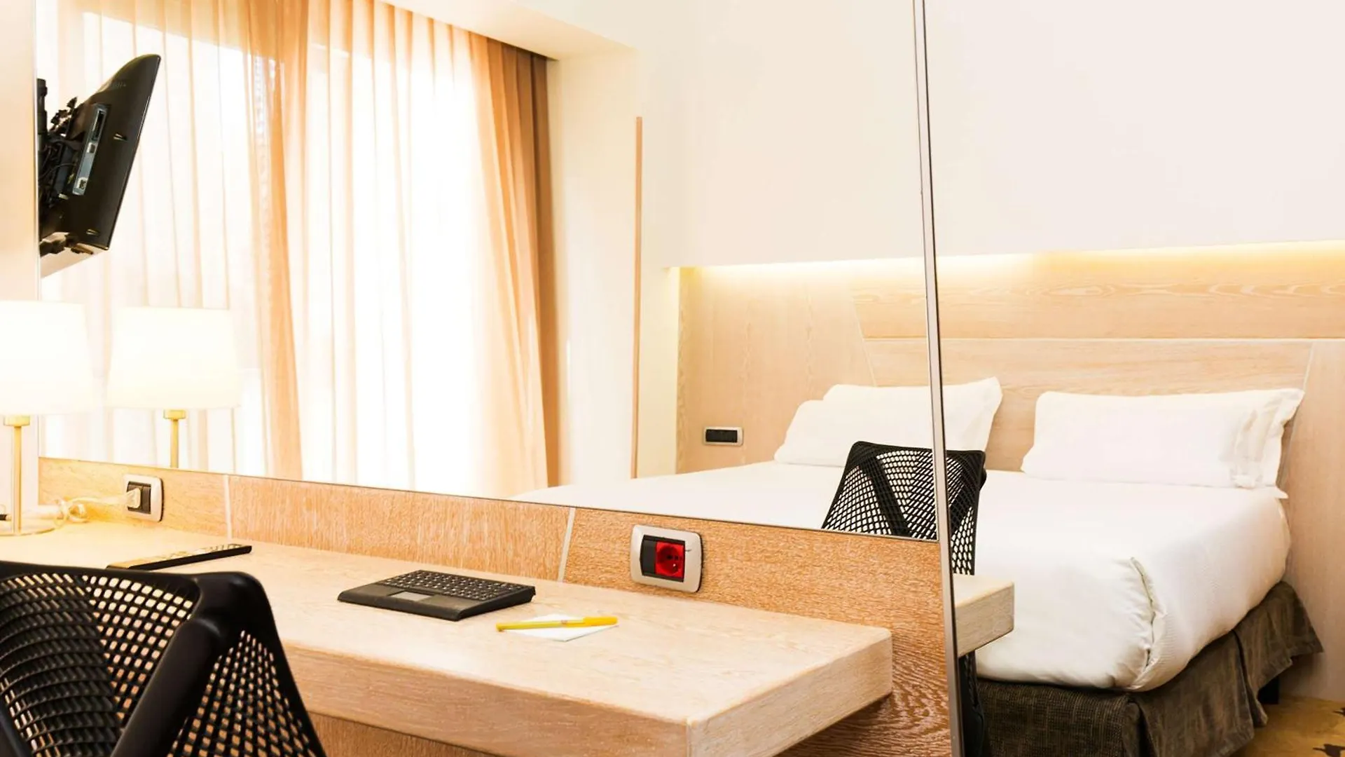 Hilton Garden Inn Rome Claridge 4*,
